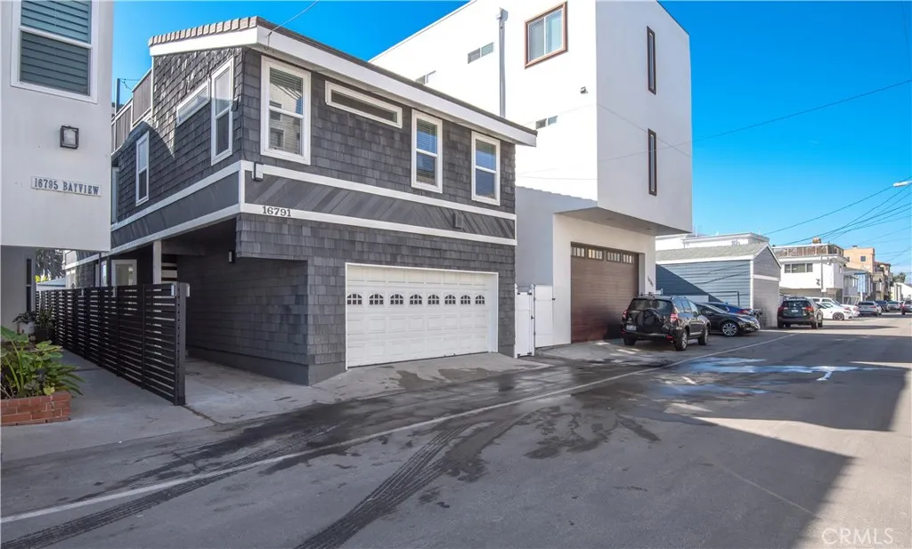 16791 Bayview Drive, Huntington Beach, California 92649 home-pic-74