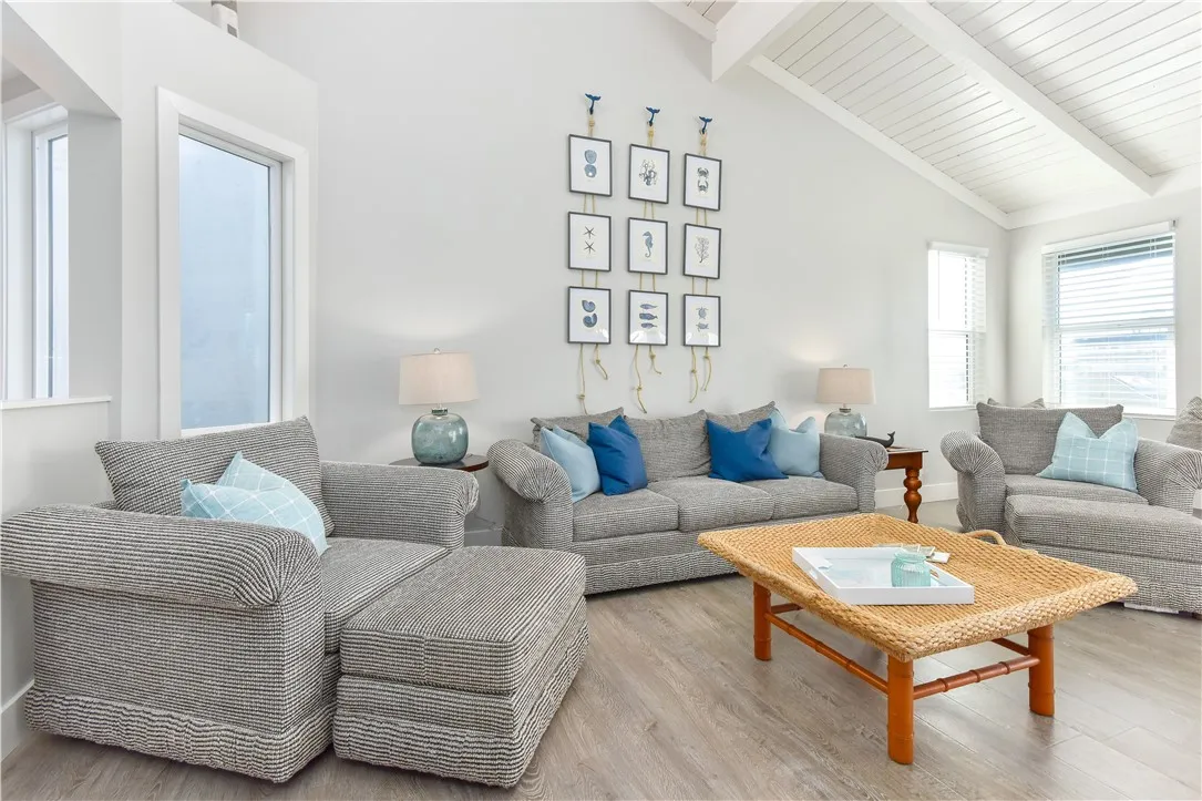 16791 Bayview Drive, Huntington Beach, California 92649 home-pic-38