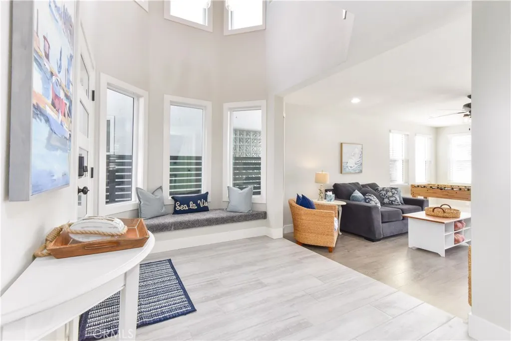 16791 Bayview Drive, Huntington Beach, California 92649 home-pic-34