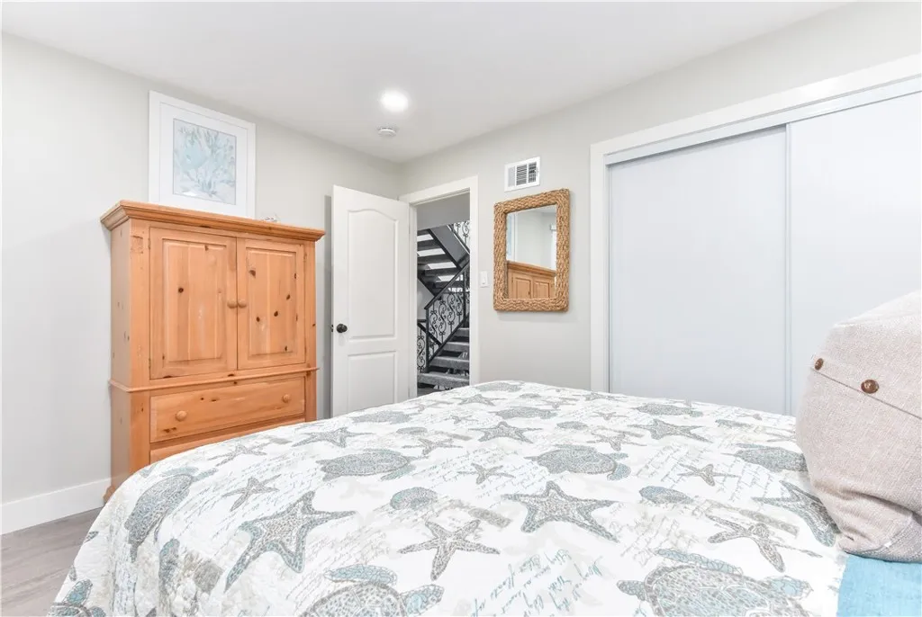 16791 Bayview Drive, Huntington Beach, California 92649 home-pic-47