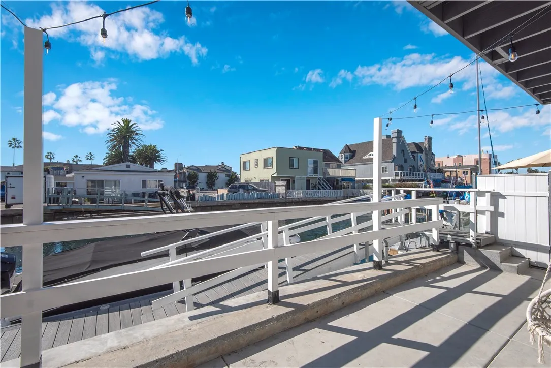 16791 Bayview Drive, Huntington Beach, California 92649 home-pic-26