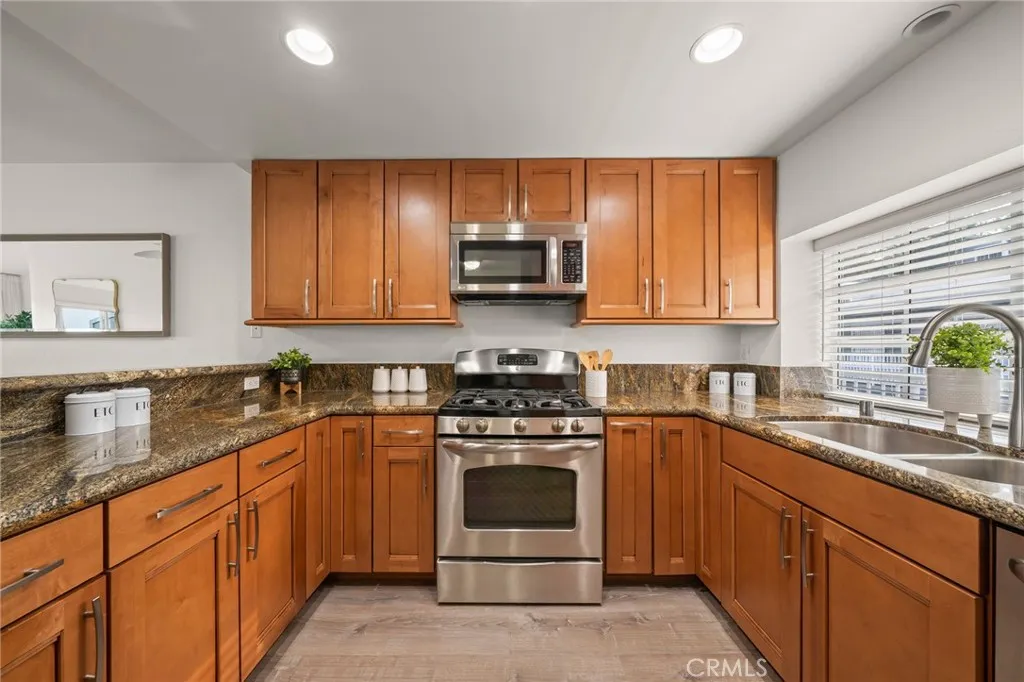 1410 Brett Place 334, San Pedro, California 90732 home-pic-7