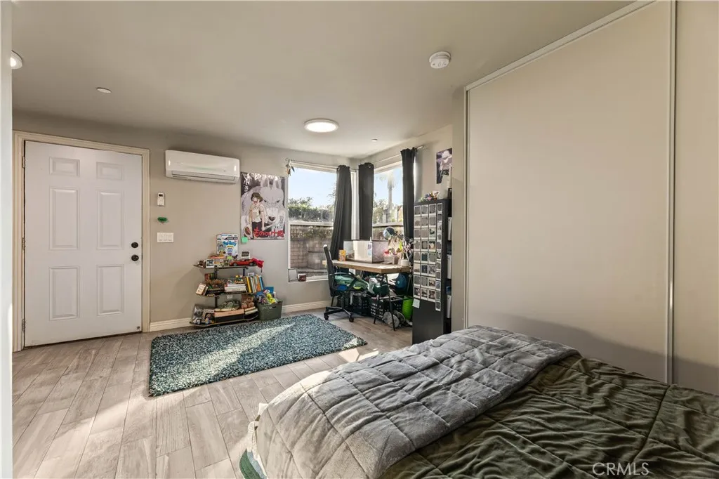 1652 La Golondrina, Alhambra, California 91803 home-pic-18