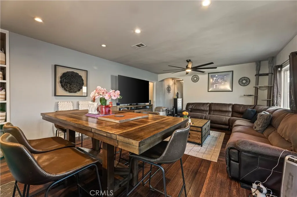 1652 La Golondrina, Alhambra, California 91803 home-pic-8