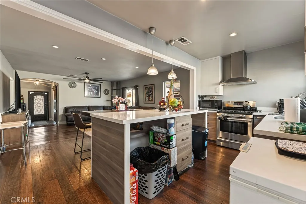 1652 La Golondrina, Alhambra, California 91803 home-pic-7