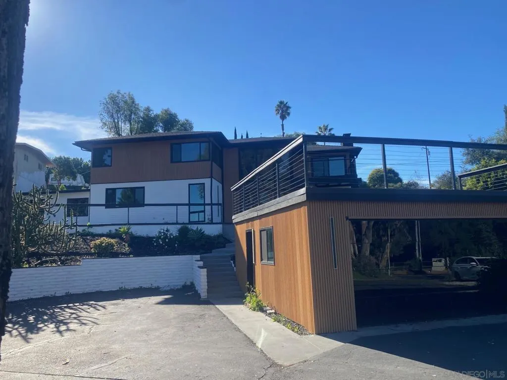 2101 Monte Vista, Vista, California 92084 home-pic-1