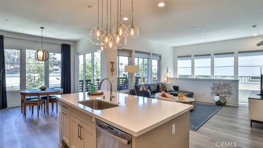 Open floorplan, great room.