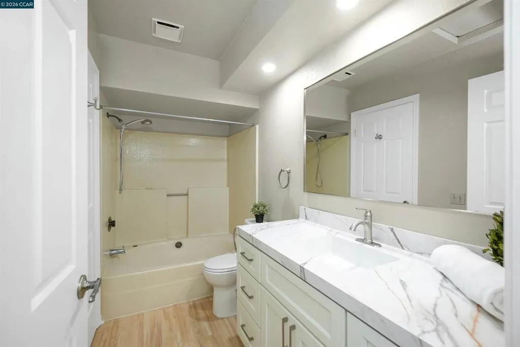 2600 2600 Giant Rd 37, San Pablo, California 94806 home-pic-19