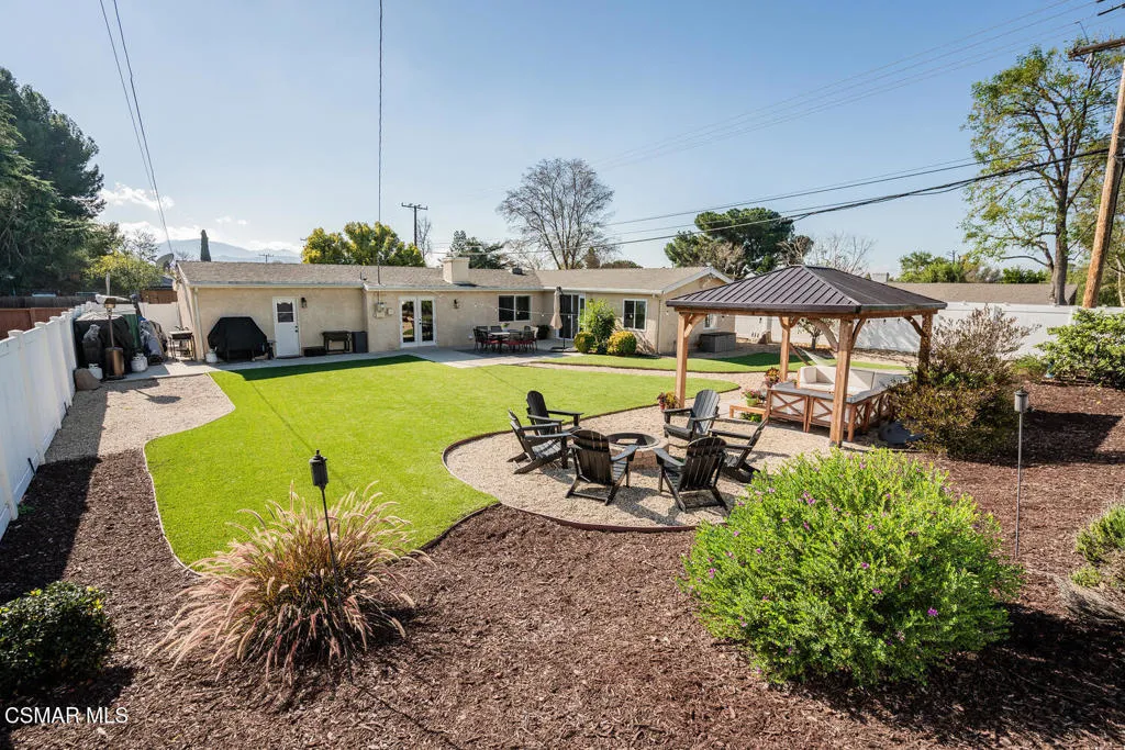 807 Briar Cliff Road, Thousand Oaks, California 91360 home-pic-10
