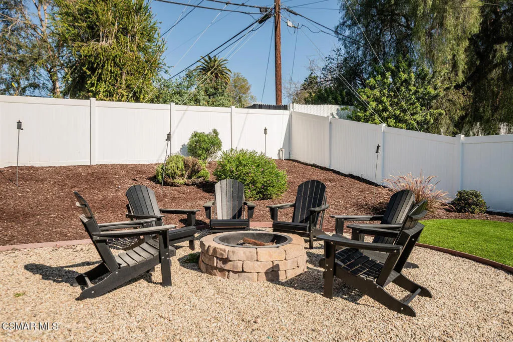 807 Briar Cliff Road, Thousand Oaks, California 91360 home-pic-22