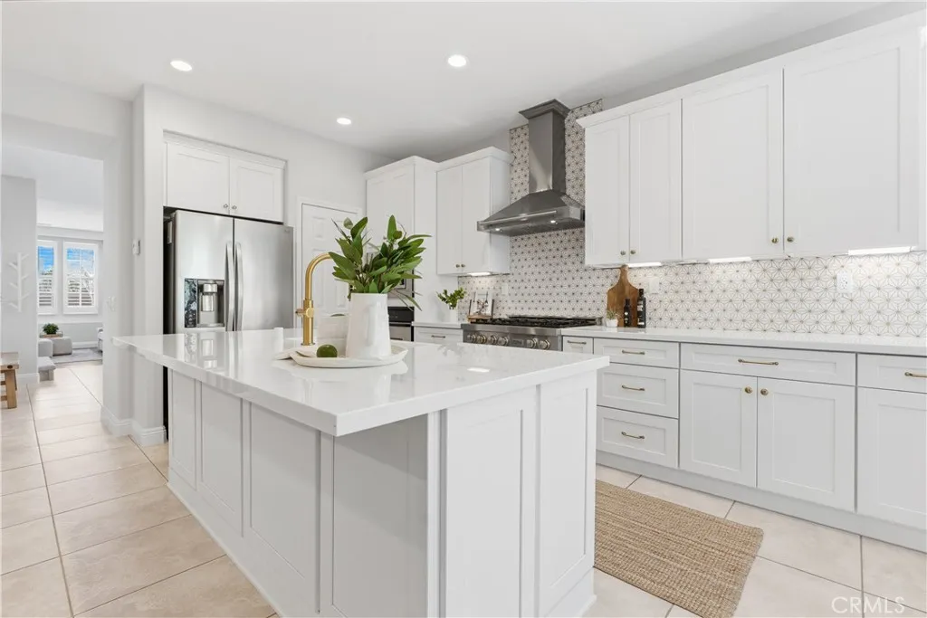 3 Duskywing Court, Ladera Ranch, California 92694 home-pic-3