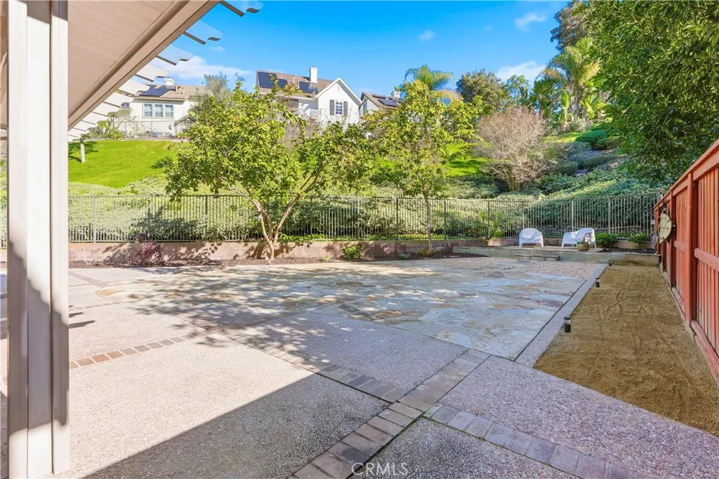 3 Duskywing Court, Ladera Ranch, California 92694 home-pic-12