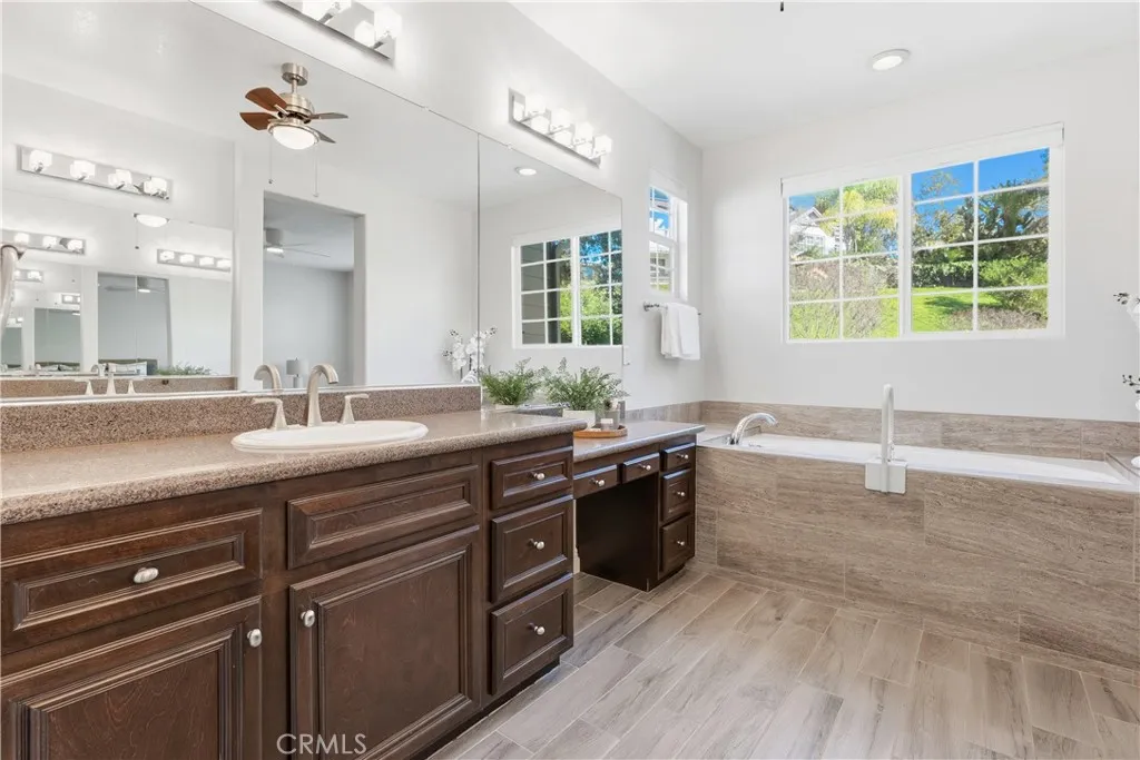 3 Duskywing Court, Ladera Ranch, California 92694 home-pic-32