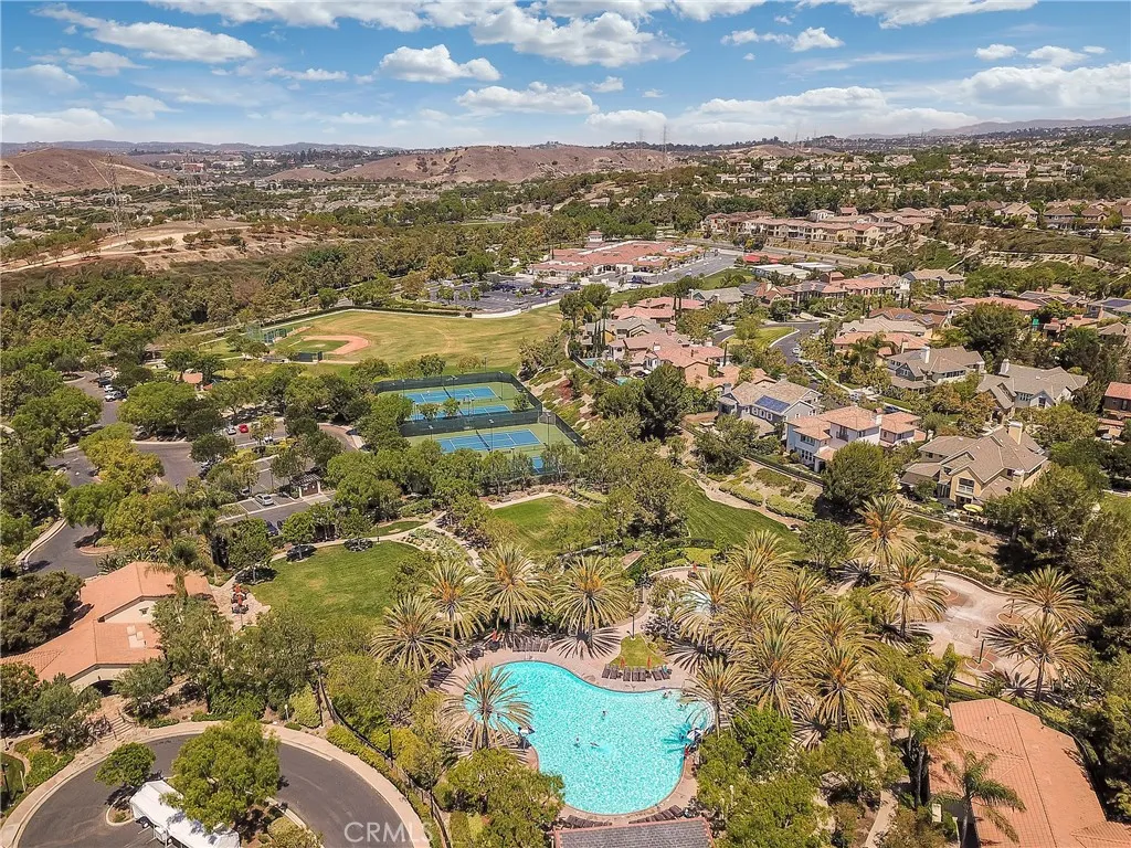 3 Duskywing Court, Ladera Ranch, California 92694 home-pic-74
