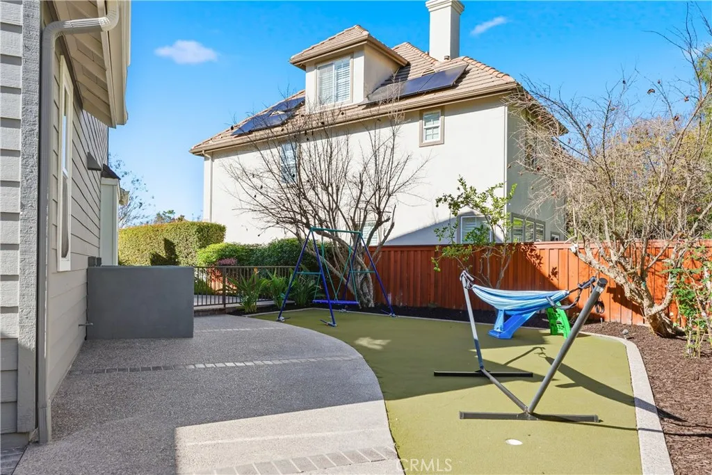 3 Duskywing Court, Ladera Ranch, California 92694 home-pic-17