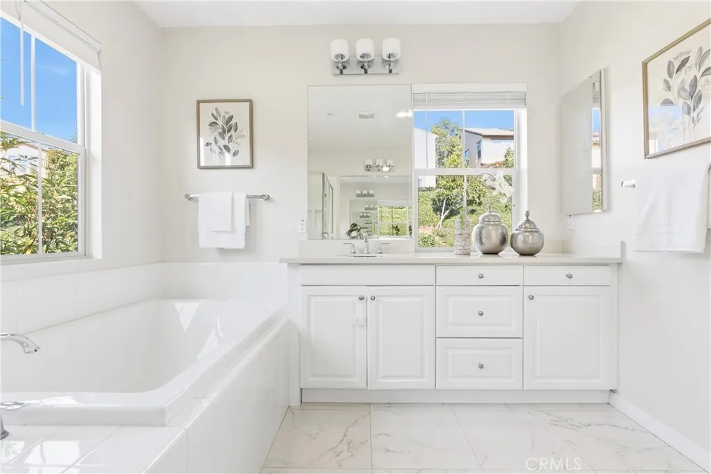 15 Gamella, Rancho Mission Viejo, California 92694 home-pic-22