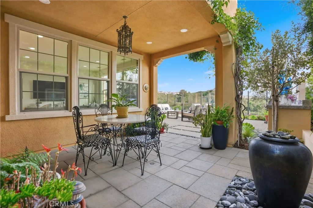 117 Cerrero Court, Rancho Mission Viejo, California 92694 home-pic-6