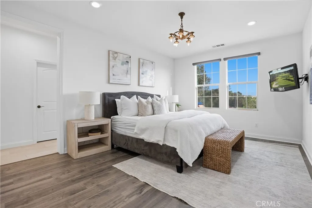 117 Cerrero Court, Rancho Mission Viejo, California 92694 home-pic-18
