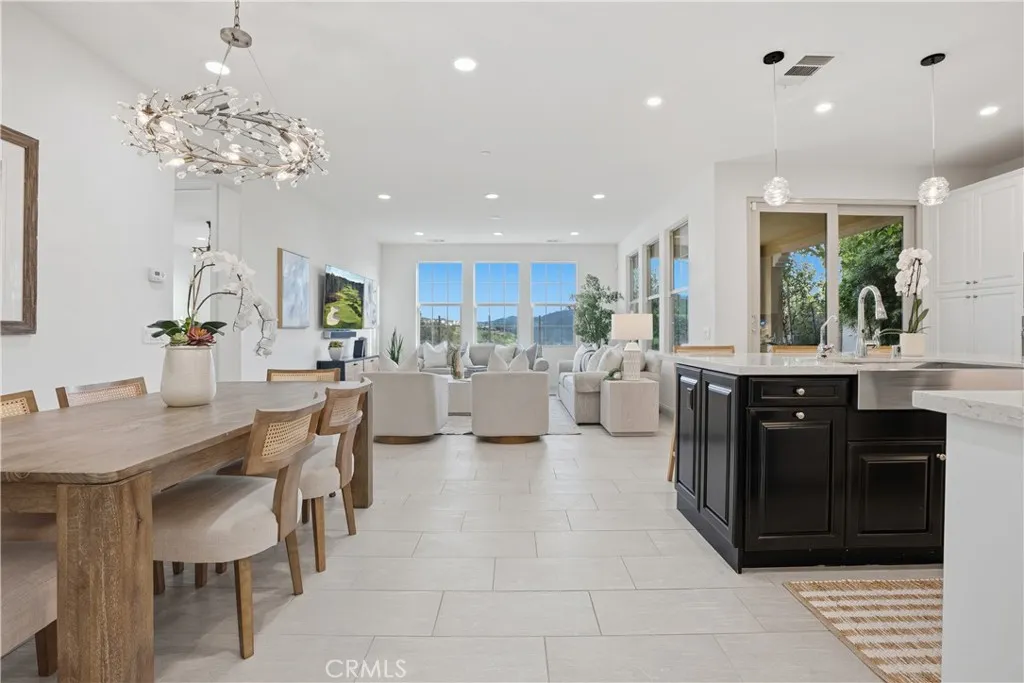 117 Cerrero Court, Rancho Mission Viejo, California 92694 home-pic-14
