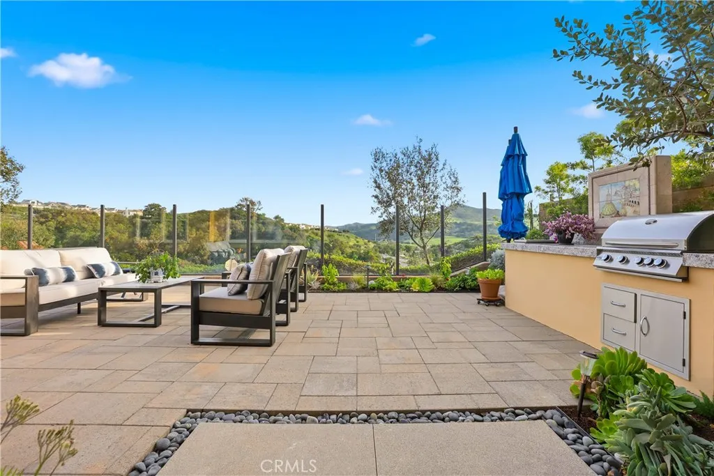 117 Cerrero Court, Rancho Mission Viejo, California 92694 home-pic-5