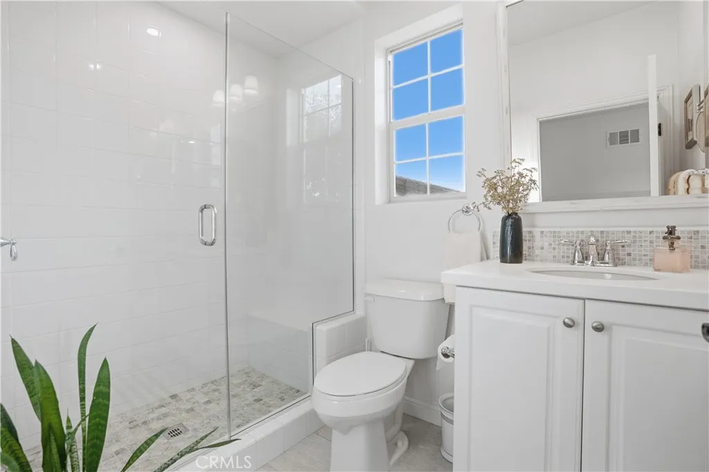 117 Cerrero Court, Rancho Mission Viejo, California 92694 home-pic-30
