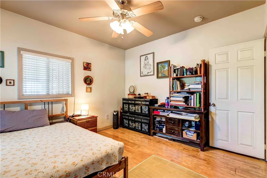 201 S Benton, Los Angeles, California 90057 home-pic-23