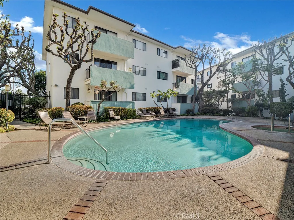 5000 S Centinela 337, Los Angeles, California 90066 home-pic-16