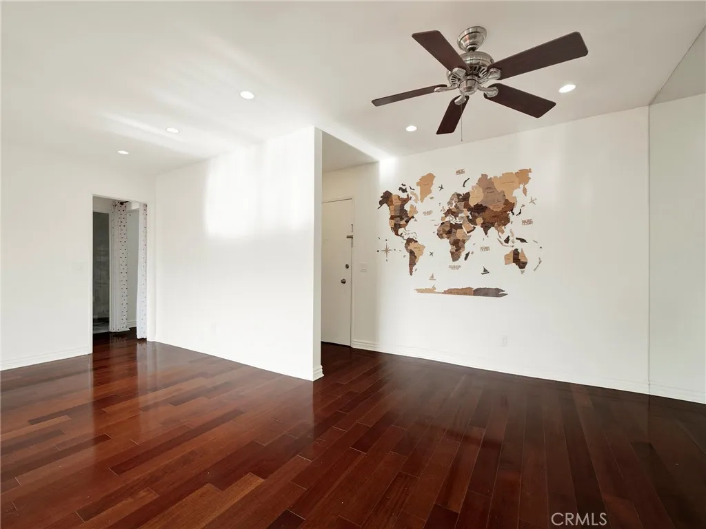 5000 S Centinela 337, Los Angeles, California 90066 home-pic-6