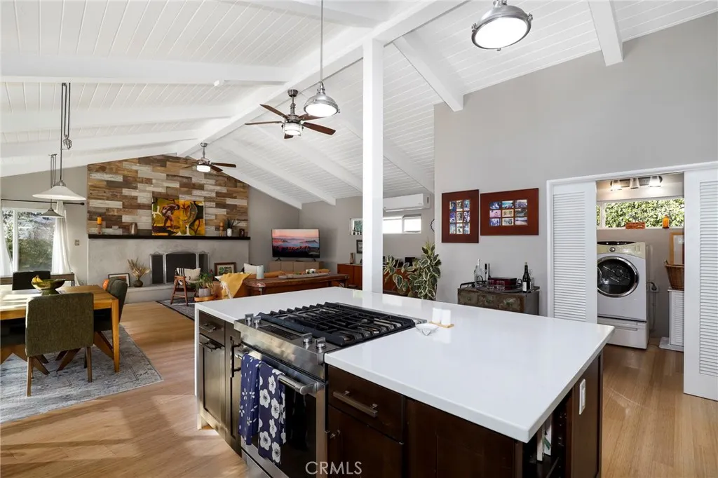 4717 Whitewood, Long Beach, California 90808 home-pic-14