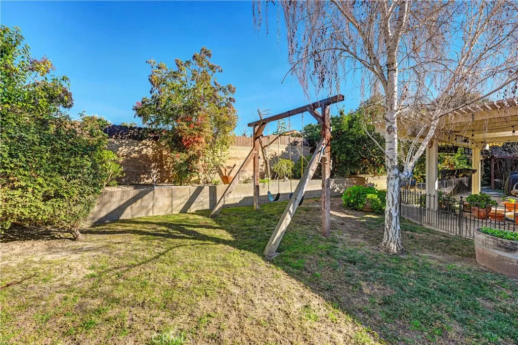 25894 Pleasant, Hemet, California 92544 home-pic-16