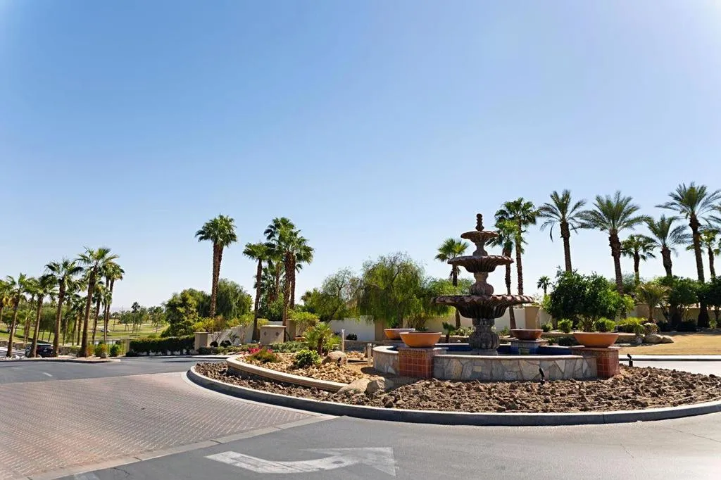 81450 Avenida Altamira, Indio, California 92203 home-pic-33