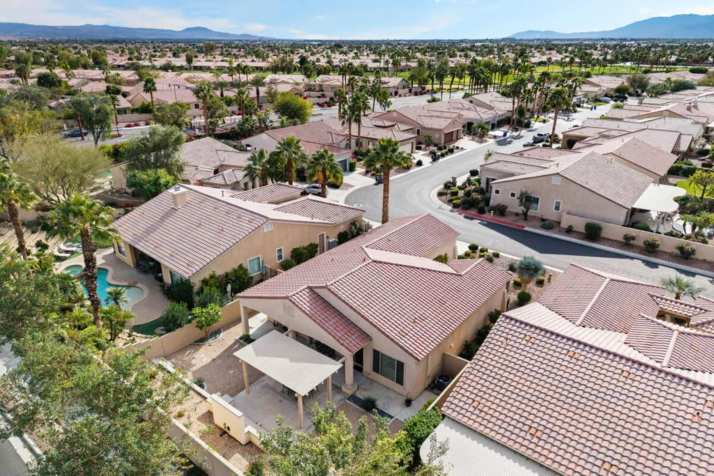 81450 Avenida Altamira, Indio, California 92203 home-pic-31