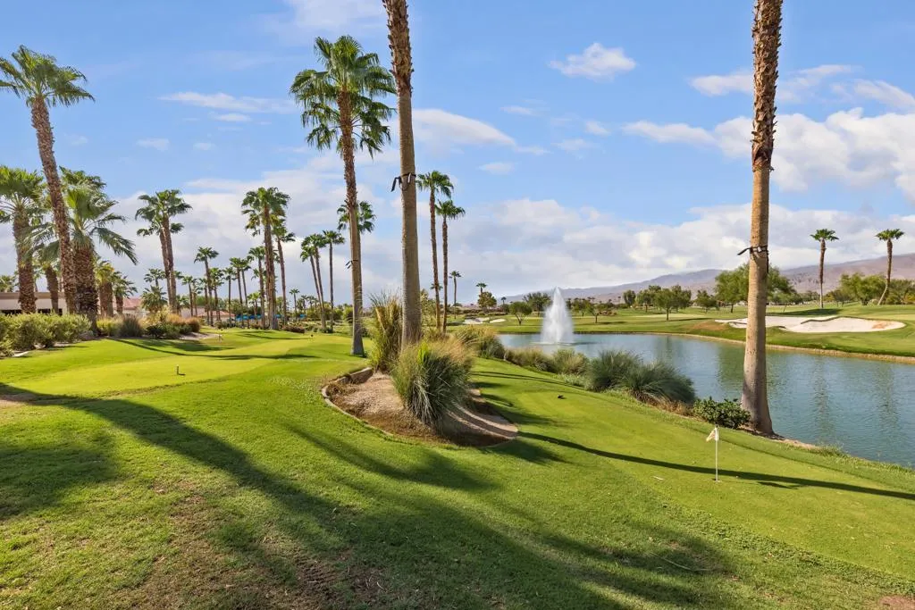 81450 Avenida Altamira, Indio, California 92203 home-pic-35