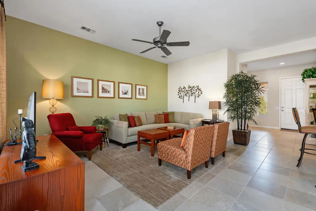 81450 Avenida Altamira, Indio, California 92203 home-pic-6