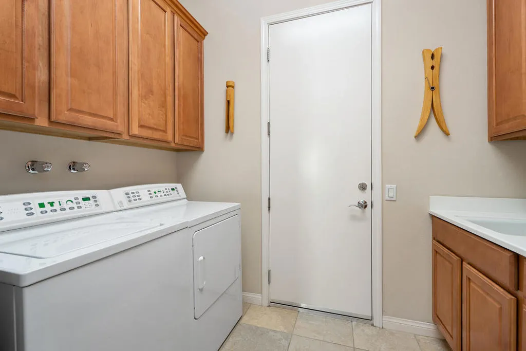 81450 Avenida Altamira, Indio, California 92203 home-pic-16