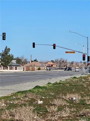 Major Street Close To The Property
