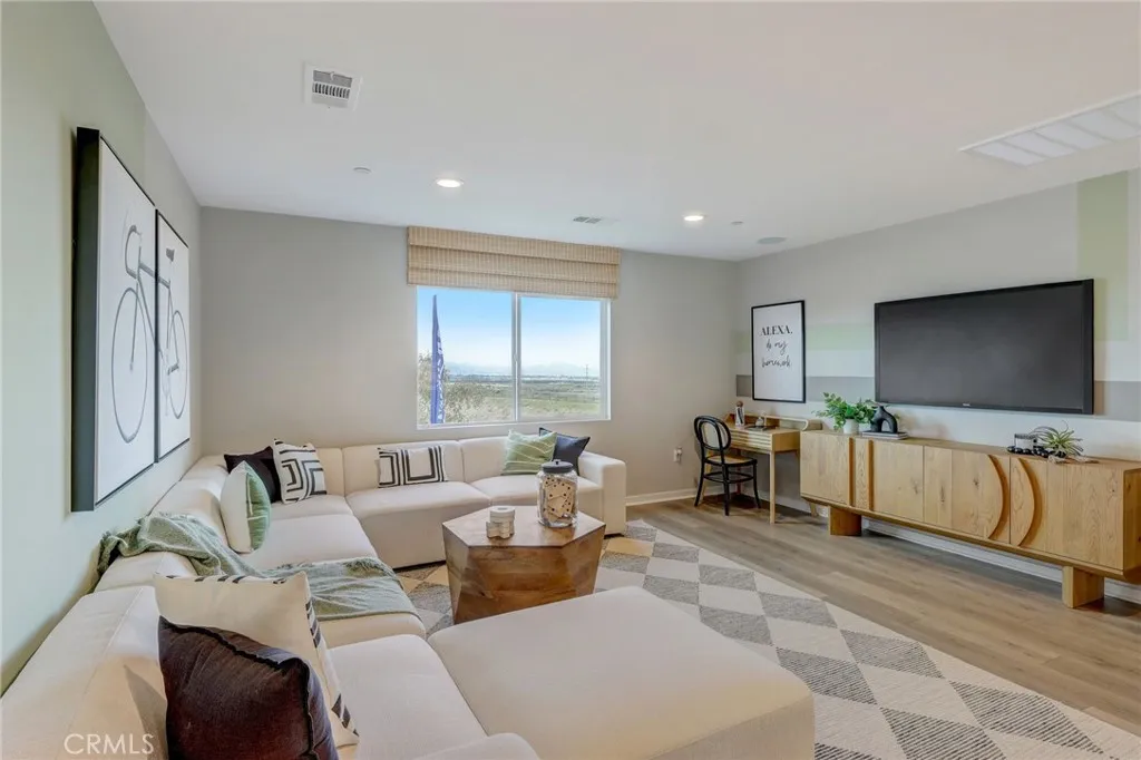 7938 Portofino Street, Highland, California 92346 home-pic-41