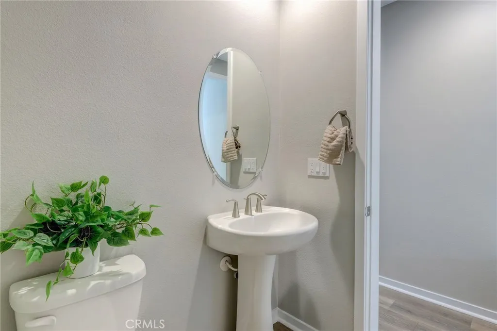 7938 Portofino Street, Highland, California 92346 home-pic-36