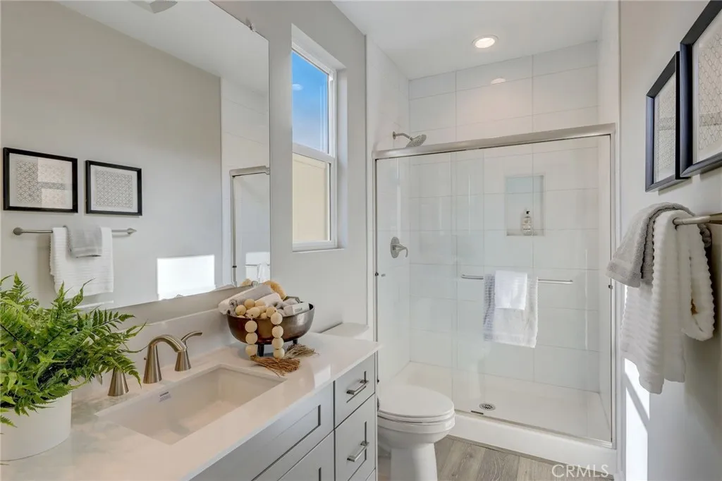 7938 Portofino Street, Highland, California 92346 home-pic-33
