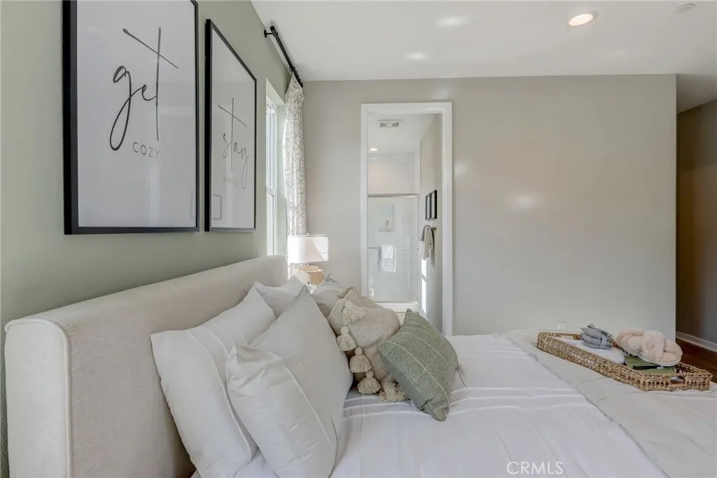 7938 Portofino Street, Highland, California 92346 home-pic-31