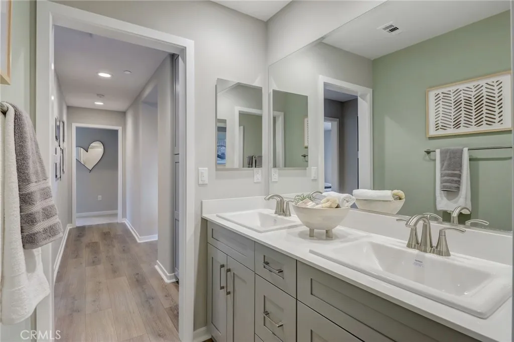 7938 Portofino Street, Highland, California 92346 home-pic-43