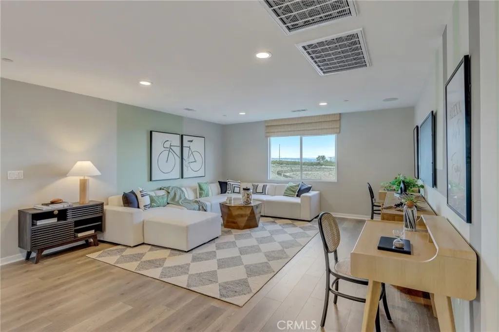 7938 Portofino Street, Highland, California 92346 home-pic-38