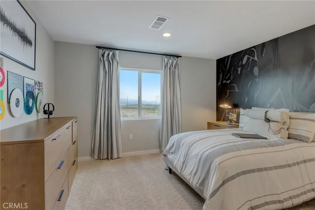 7938 Portofino Street, Highland, California 92346 home-pic-44