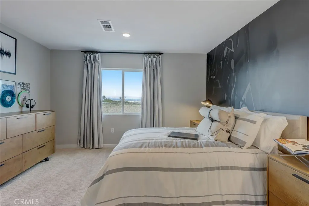 7938 Portofino Street, Highland, California 92346 home-pic-46