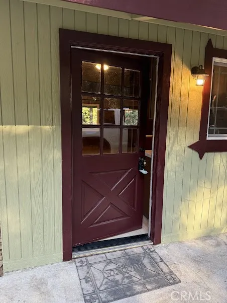 25132 Boa, Crestline, California 92325 home-pic-8