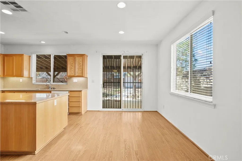 43341 Elizabeth, Lancaster, California 93535 home-pic-34