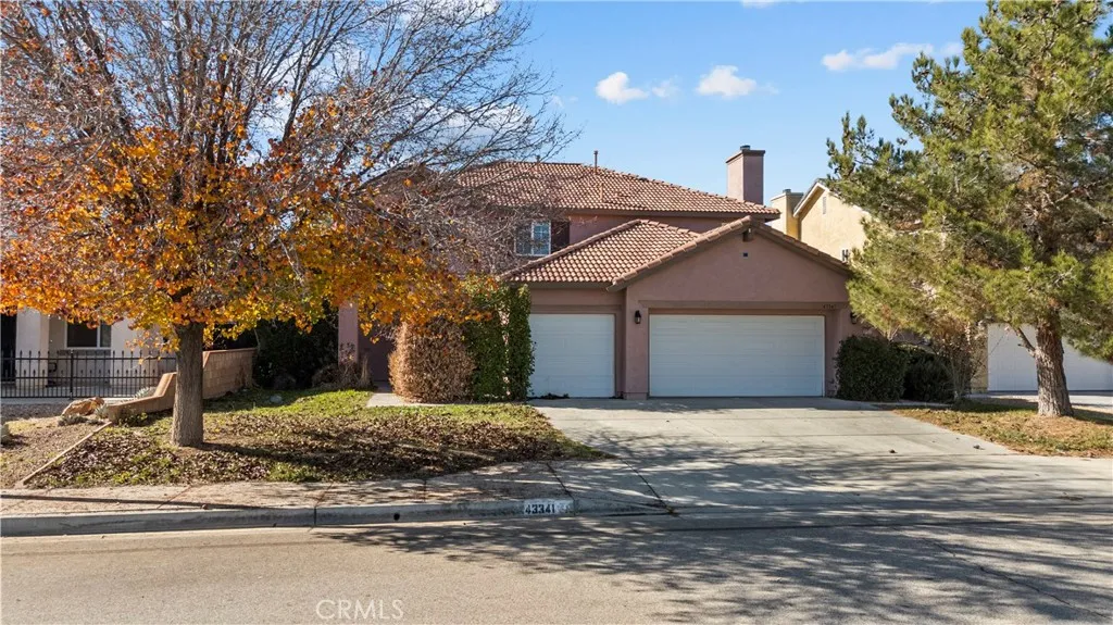 43341 Elizabeth, Lancaster, California 93535 home-pic-1