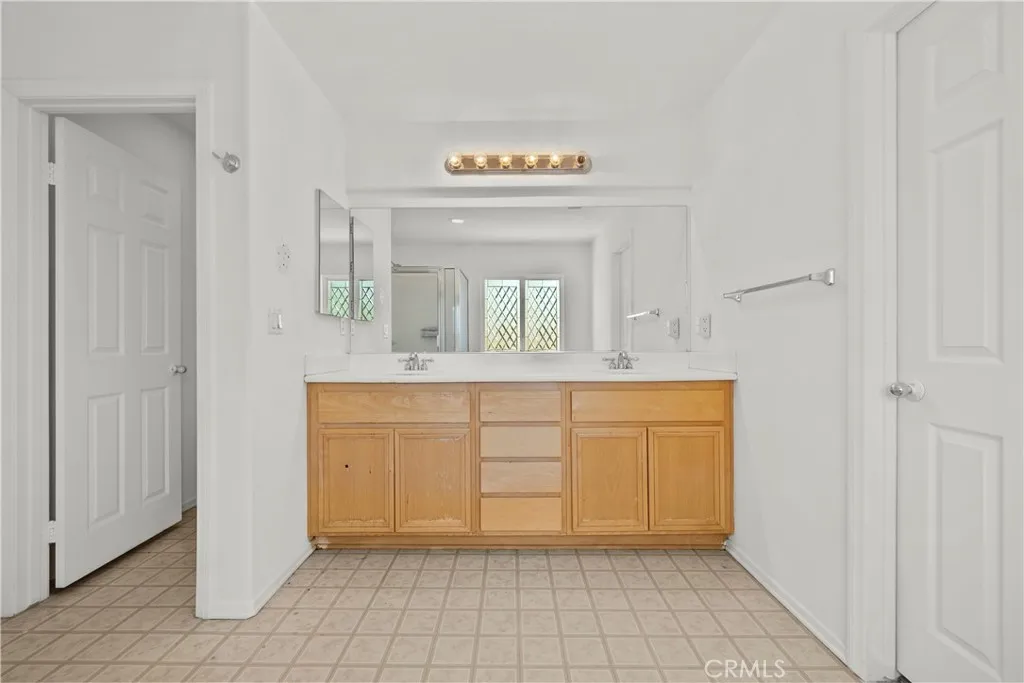 43341 Elizabeth, Lancaster, California 93535 home-pic-19