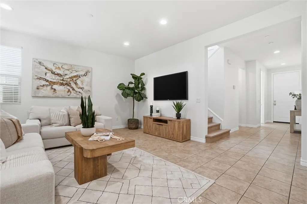 14799 Apricot, Westminster, California 92683 home-pic-9