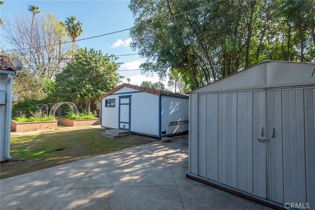 5237 Oakdale, Woodland Hills, California 91364 home-pic-43